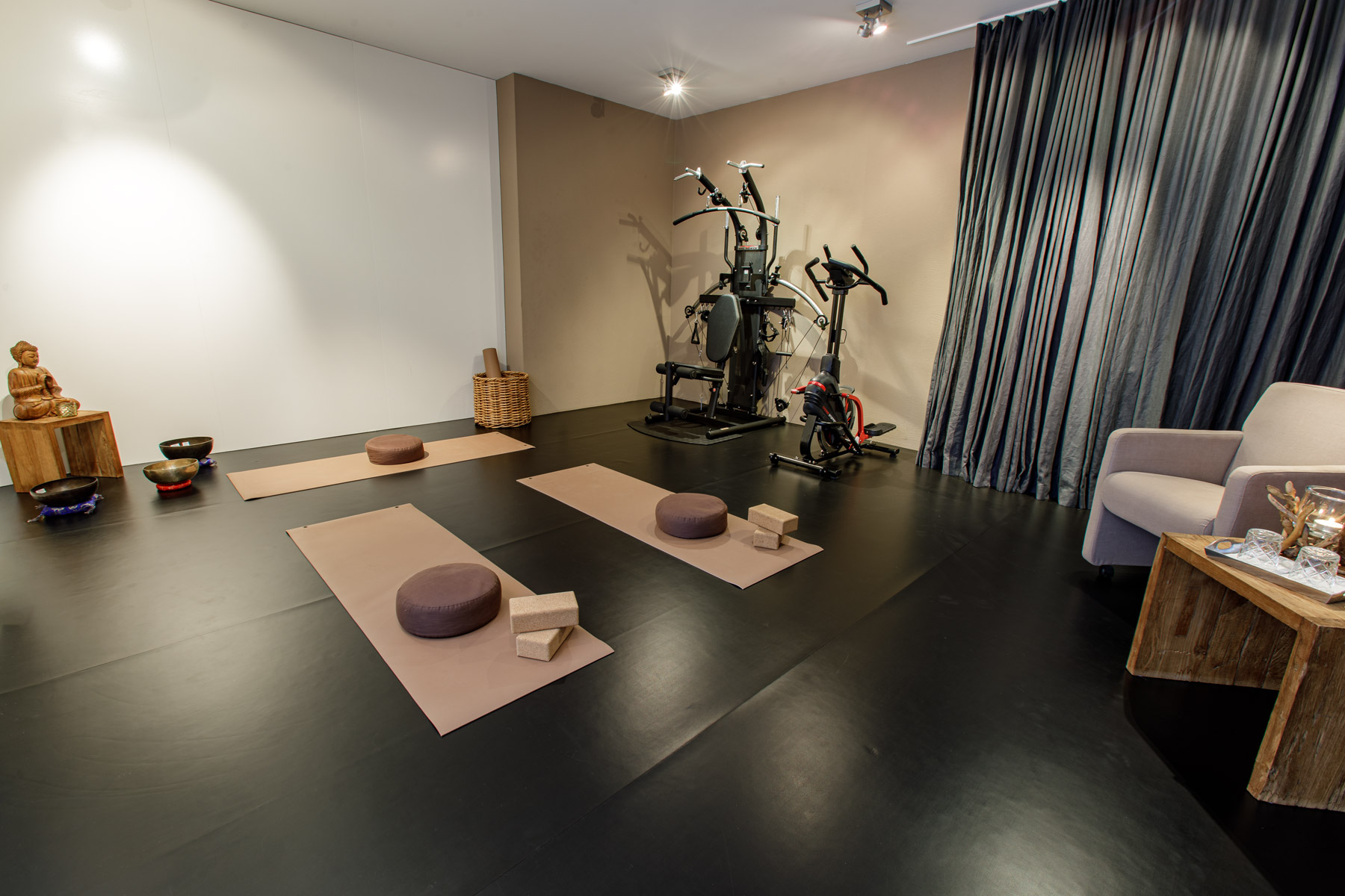 Personal Yoga Raum